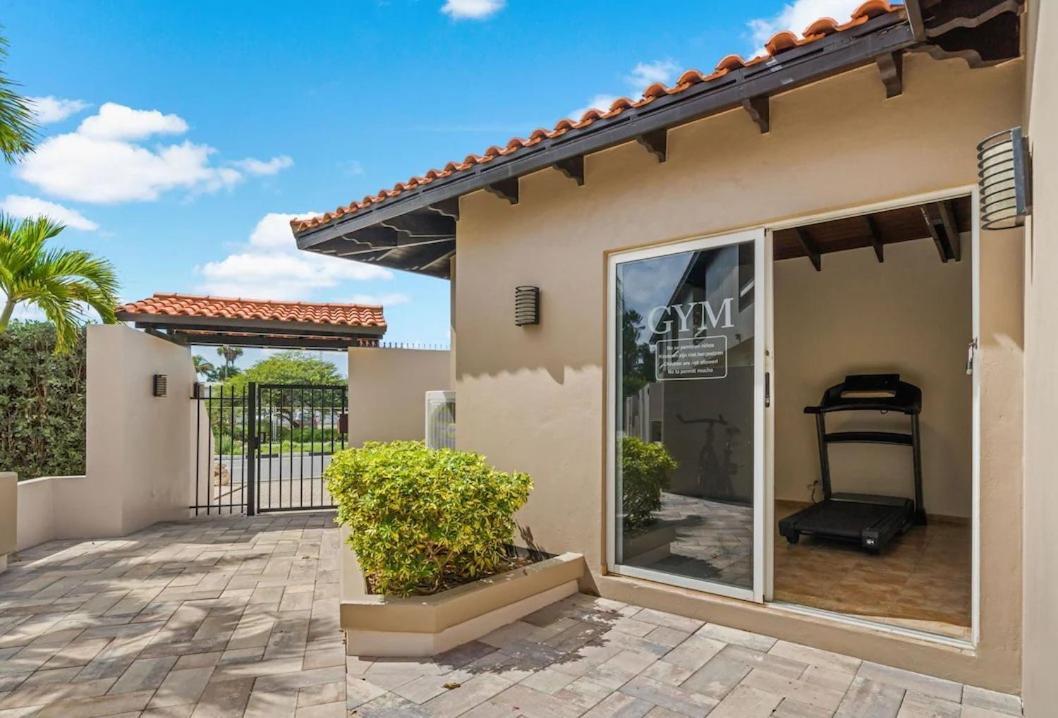 Eagle Beach Luxury House, Walking Distance To The Beach Palm Beach Kültér fotó